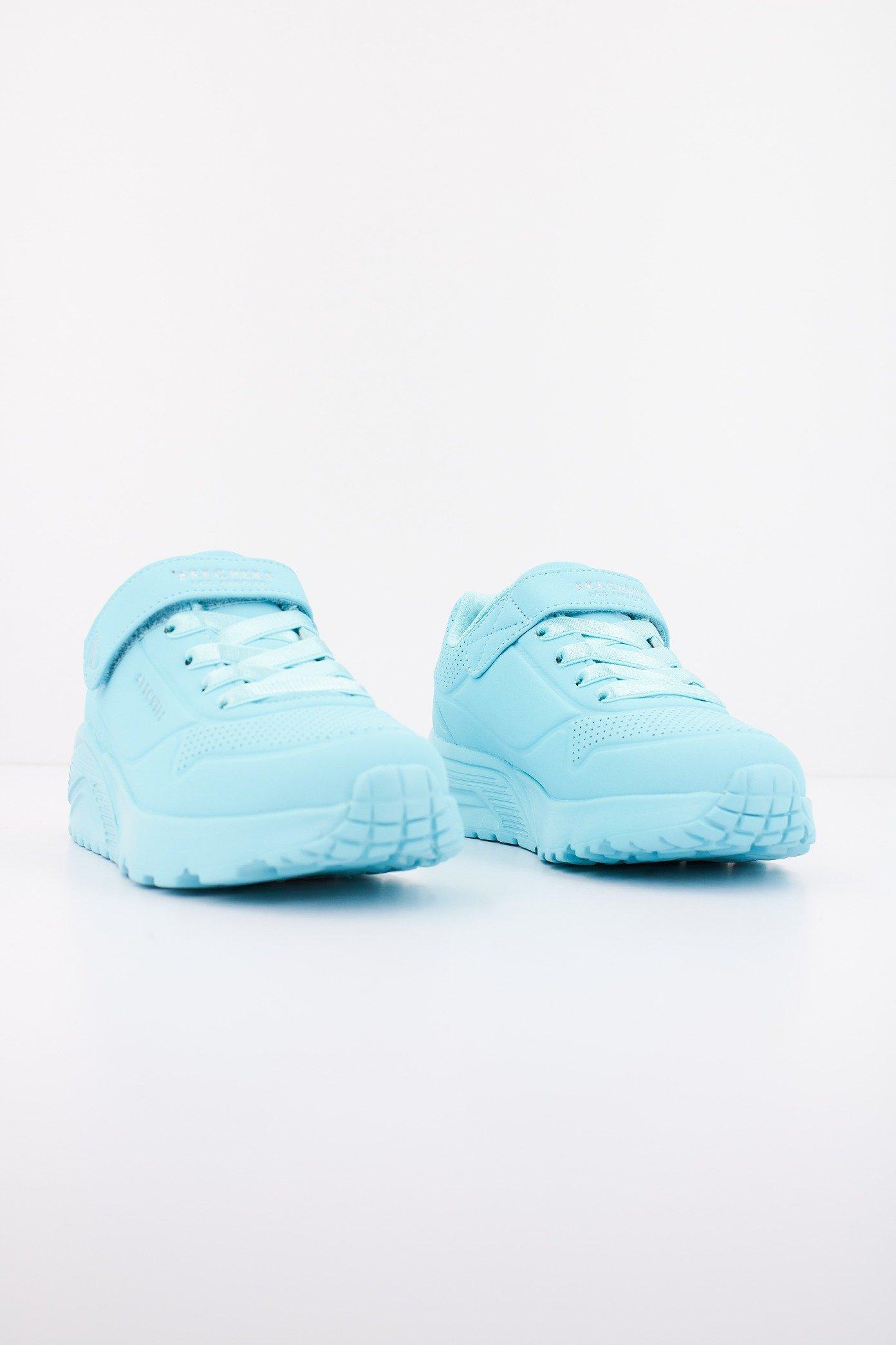 SKECHERS UNO LITE en color AZUL (2)