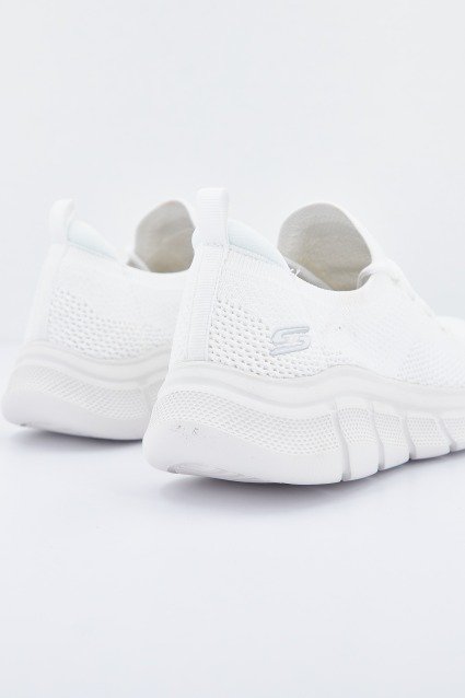 SKECHERS BOBS B FLEX - COLOR CONNEC en color BLANCO (3)