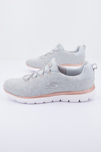 SKECHERS SUMMITS DAZZLING ME en color GRIS (1)