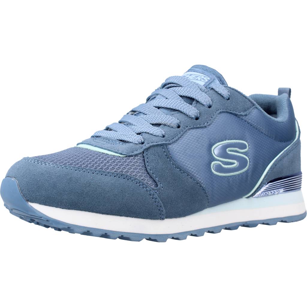 SKECHERS STEP N FLY en color AZUL (1)