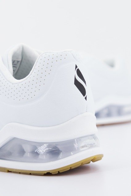 SKECHERS UNO AIR AROUND YOU en color BLANCO (4)