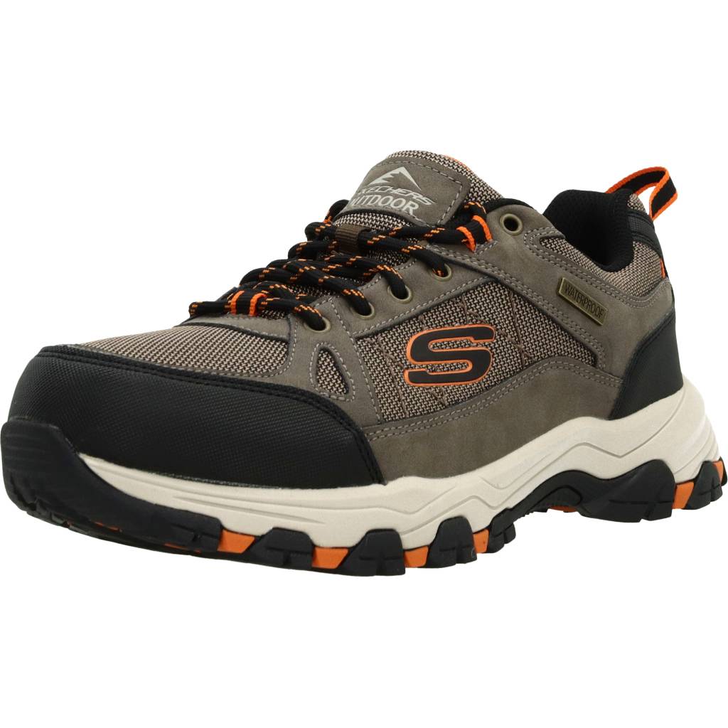 SKECHERS SELMEN CORMACK en color MARRON (1)