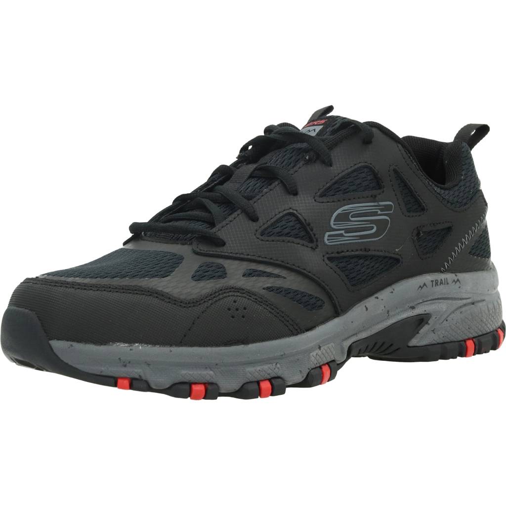 SKECHERS HILLCREST en color NEGRO (1)