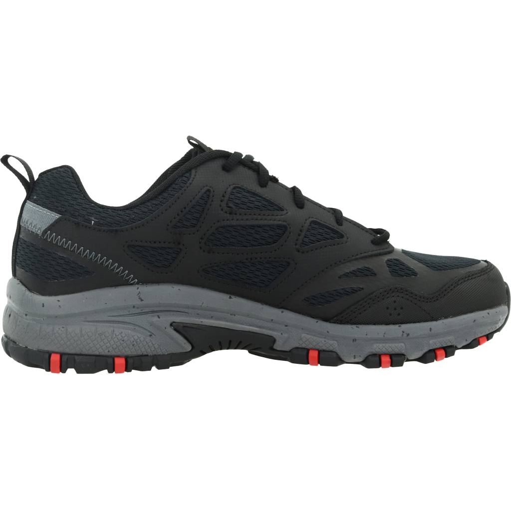 SKECHERS HILLCREST en color NEGRO (4)