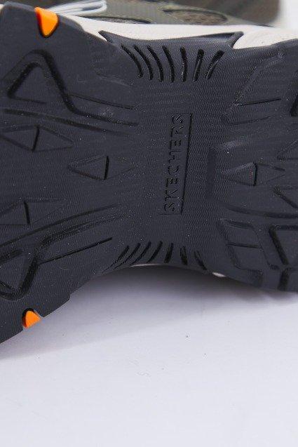 SKECHERS HILLCREST en color VERDE (4)