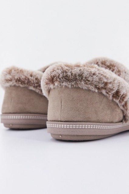 SKECHERS COZY CAMPFIRE FRESH TOAST en color MARRON (3)