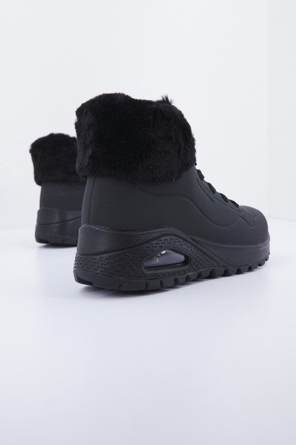 SKECHERS UNO RUGGED FALL AIR en color NEGRO (4)