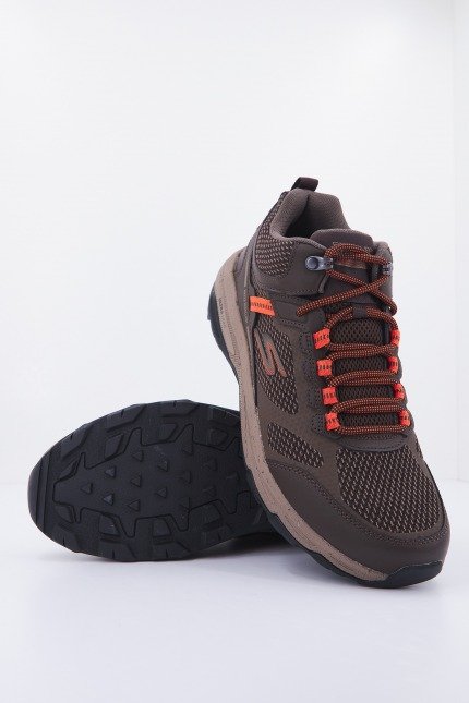 SKECHERS GO RUN TRAIL ALTITUDE en color MARRON (4)