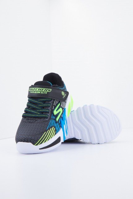 SKECHERS FLEX-GLOW en color NEGRO (4)