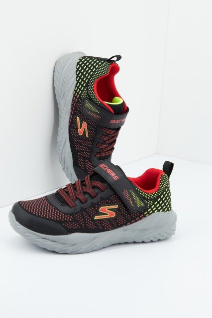 SKECHERS NITRO SPRINT en color NEGRO (1)