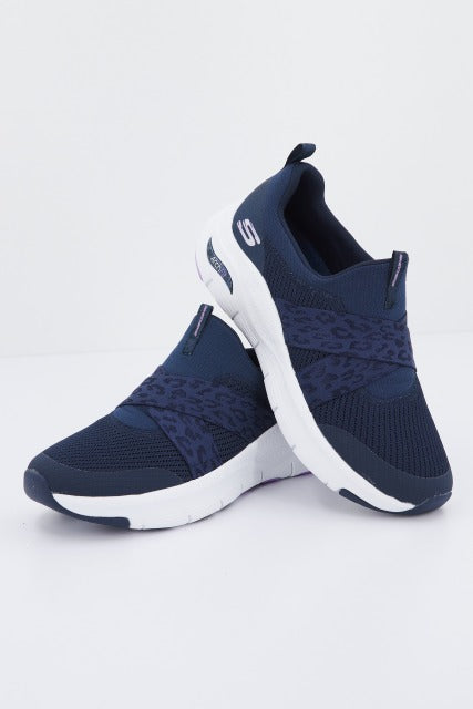 SKECHERS ARCH FIT-MODERN RHYTHM en color AZUL (1)