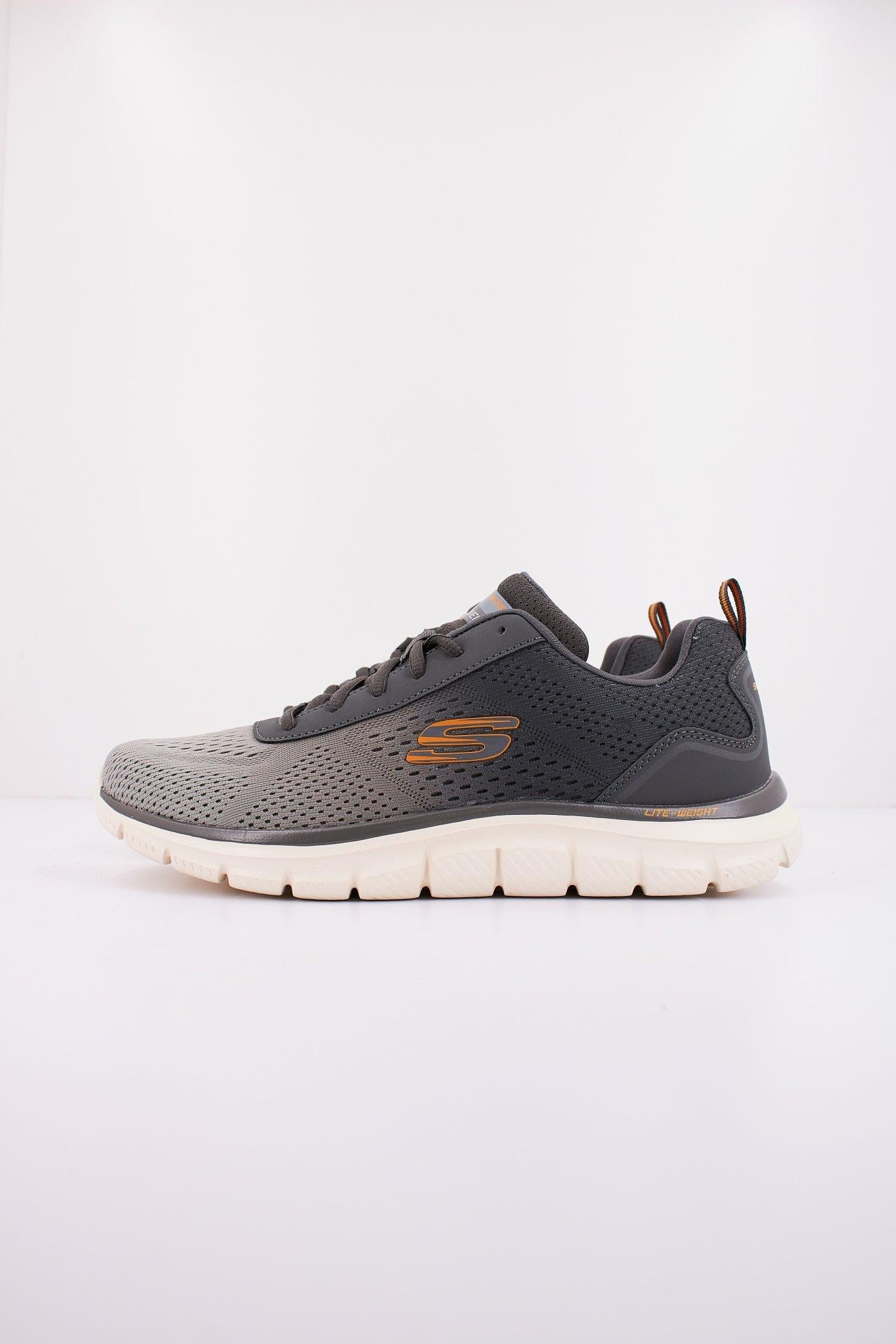 SKECHERS TRACK-RIPKENT en color VERDE (1)