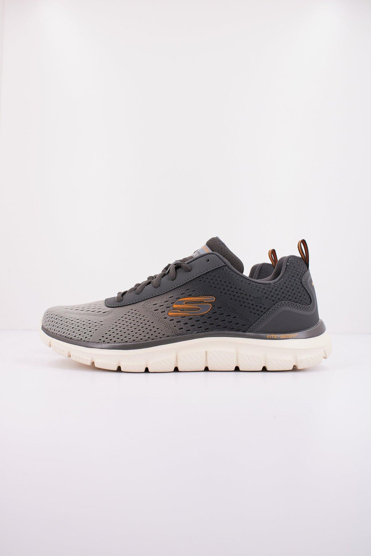 SKECHERS TRACK-RIPKENT en color VERDE (1)