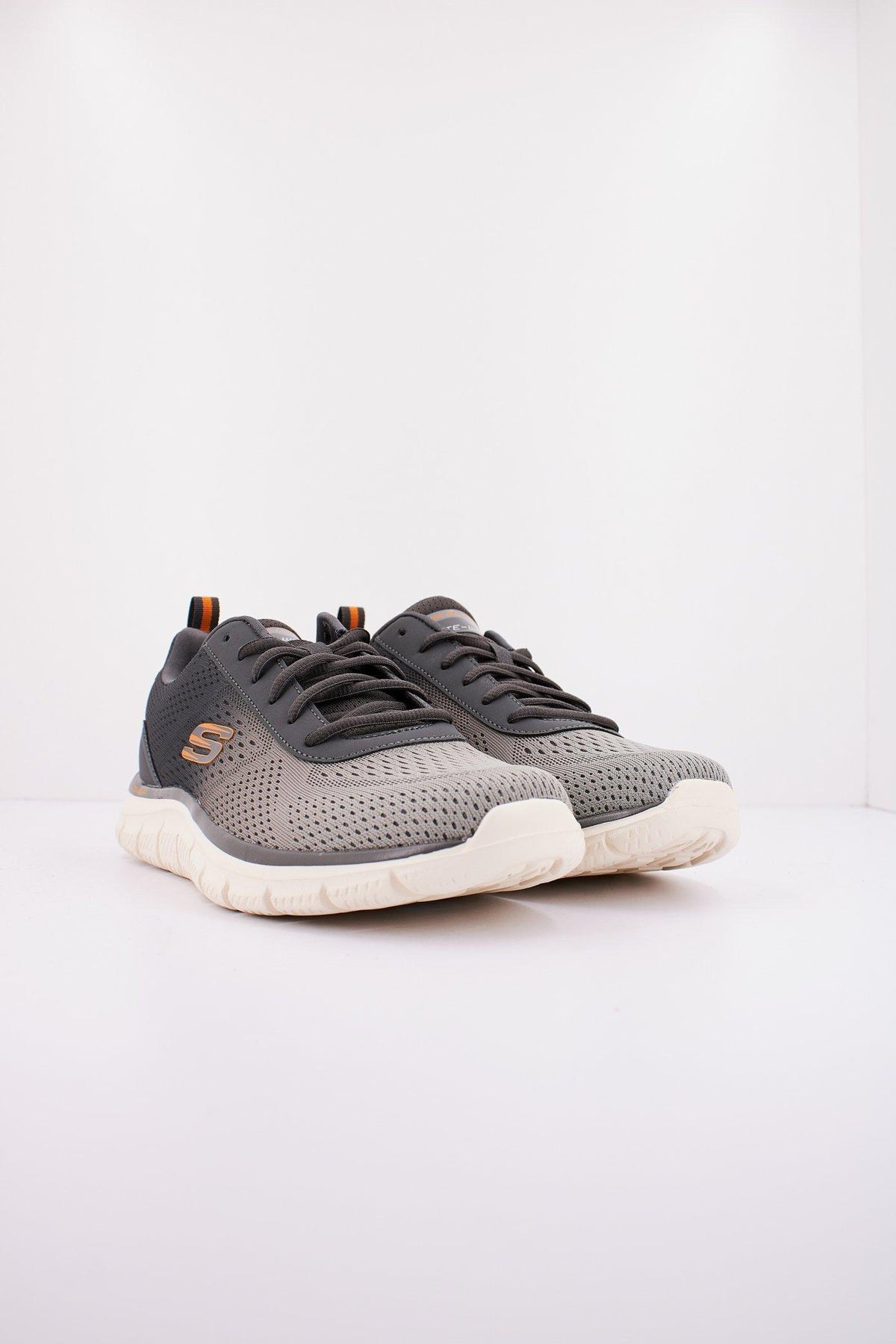 SKECHERS TRACK-RIPKENT en color VERDE (2)