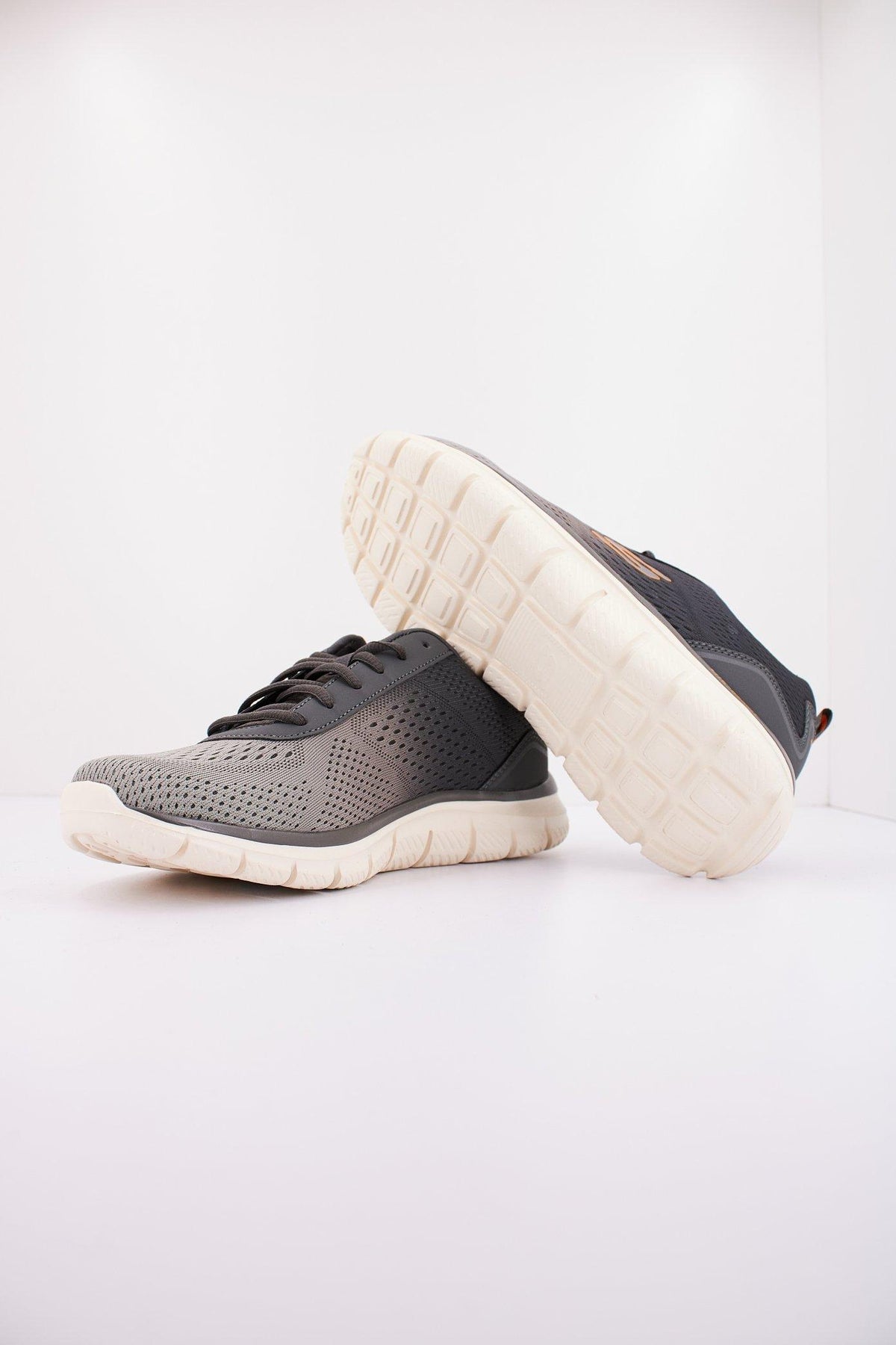 SKECHERS TRACK-RIPKENT en color VERDE (4)