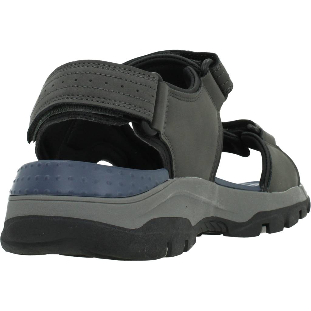 SKECHERS S en color GRIS (3)