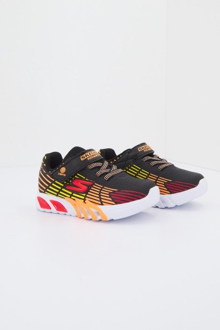 SKECHERS FLEX-GLOW ELITE en color NEGRO (1)