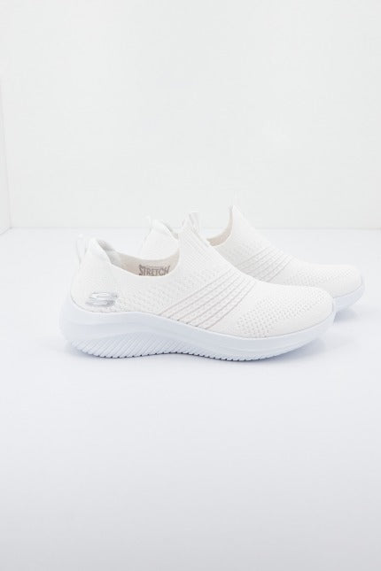 SKECHERS ULTRA FLEX . - CLASSY CHA en color BLANCO (2)