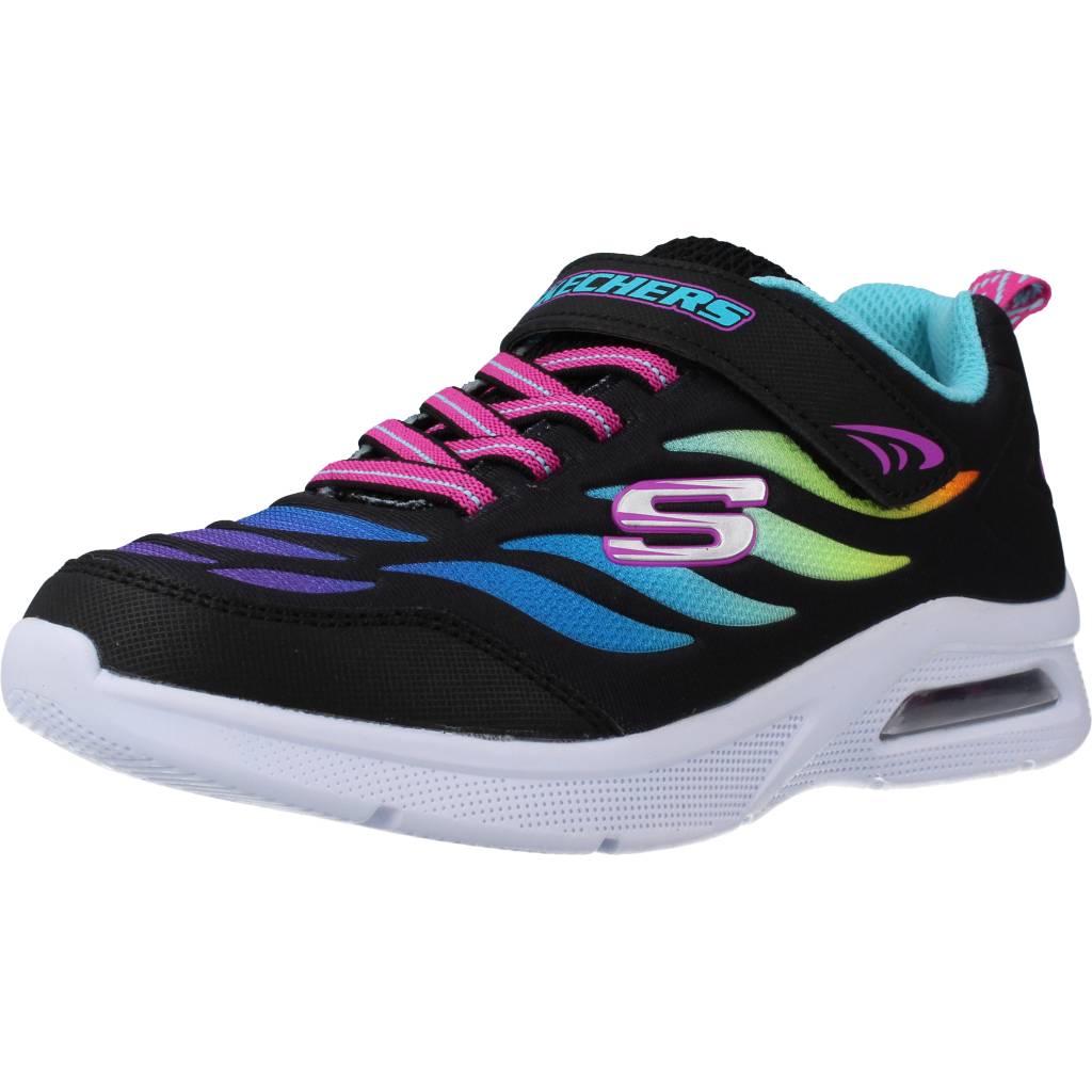 SKECHERS L en color NEGRO (1)