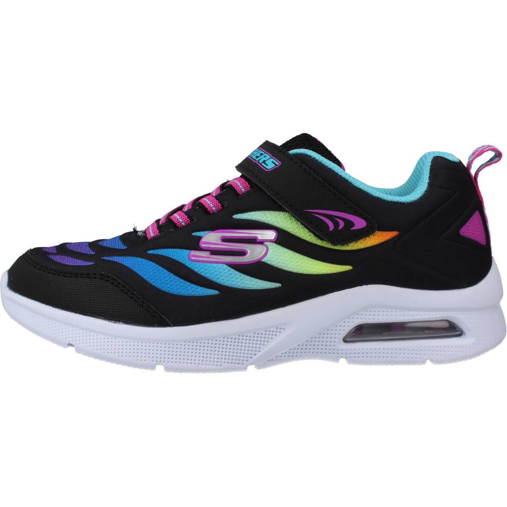 SKECHERS L en color NEGRO (2)
