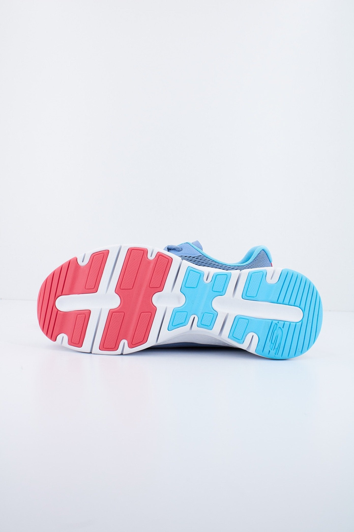 SKECHERS ARCH FIT-INFINITY COOL en color AZUL (4)