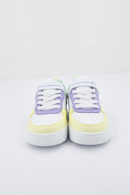 SKECHERS SPORT COURT en color BLANCO (3)