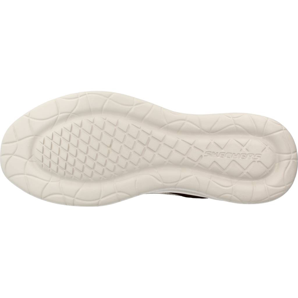 SKECHERS LASITER en color MARRON (6)