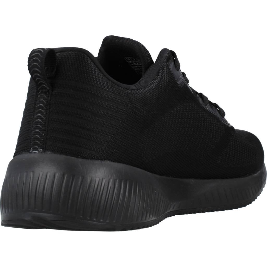 SKECHERS SQUAD en color NEGRO (3)