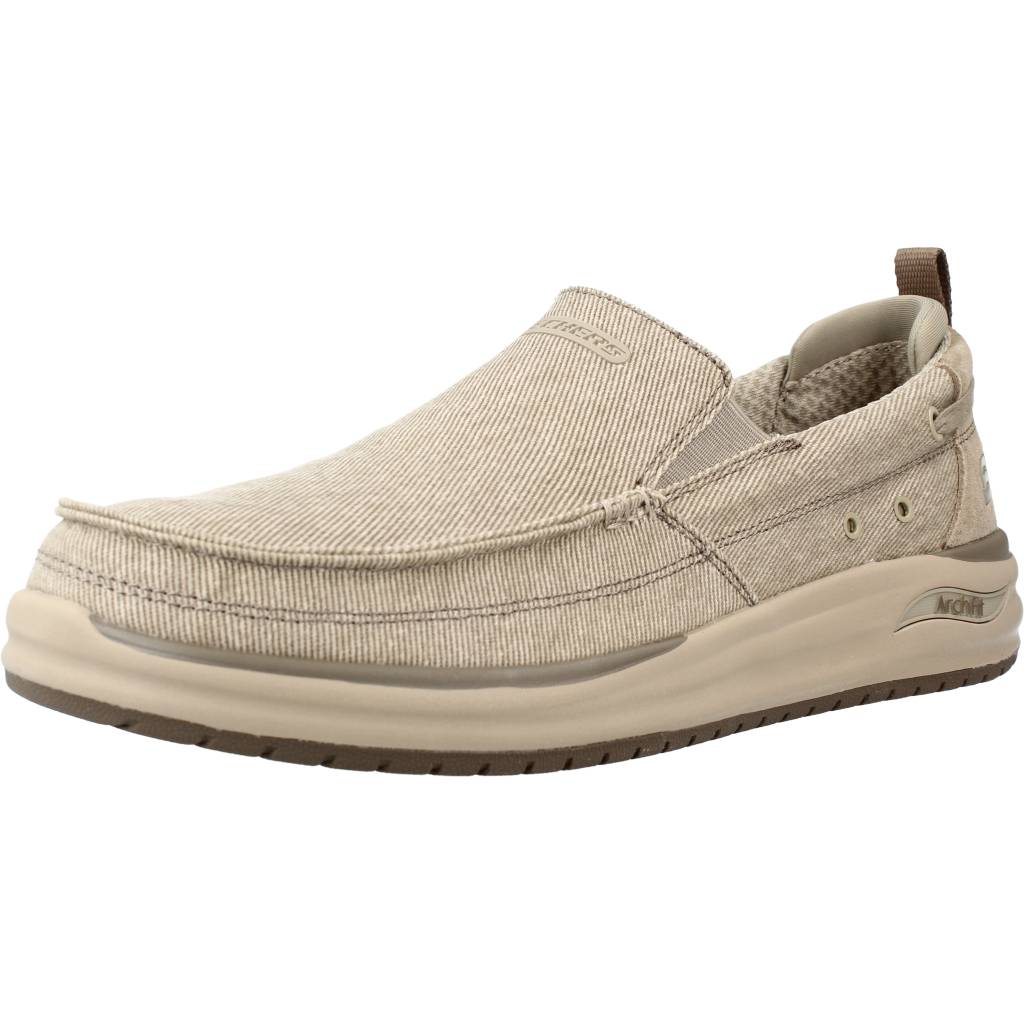 SKECHERS ARCH FIT MELO en color BEIS (1)