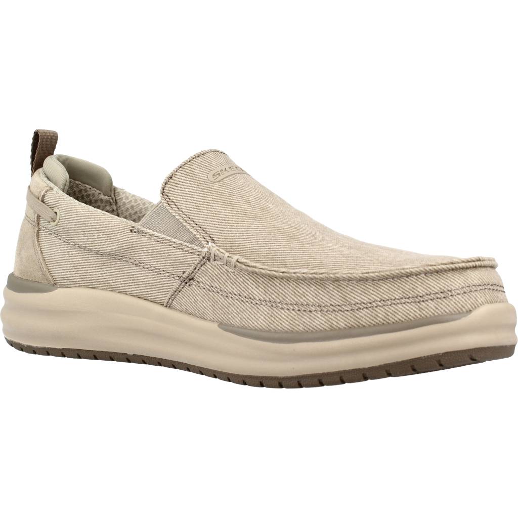 SKECHERS ARCH FIT MELO en color BEIS (5)