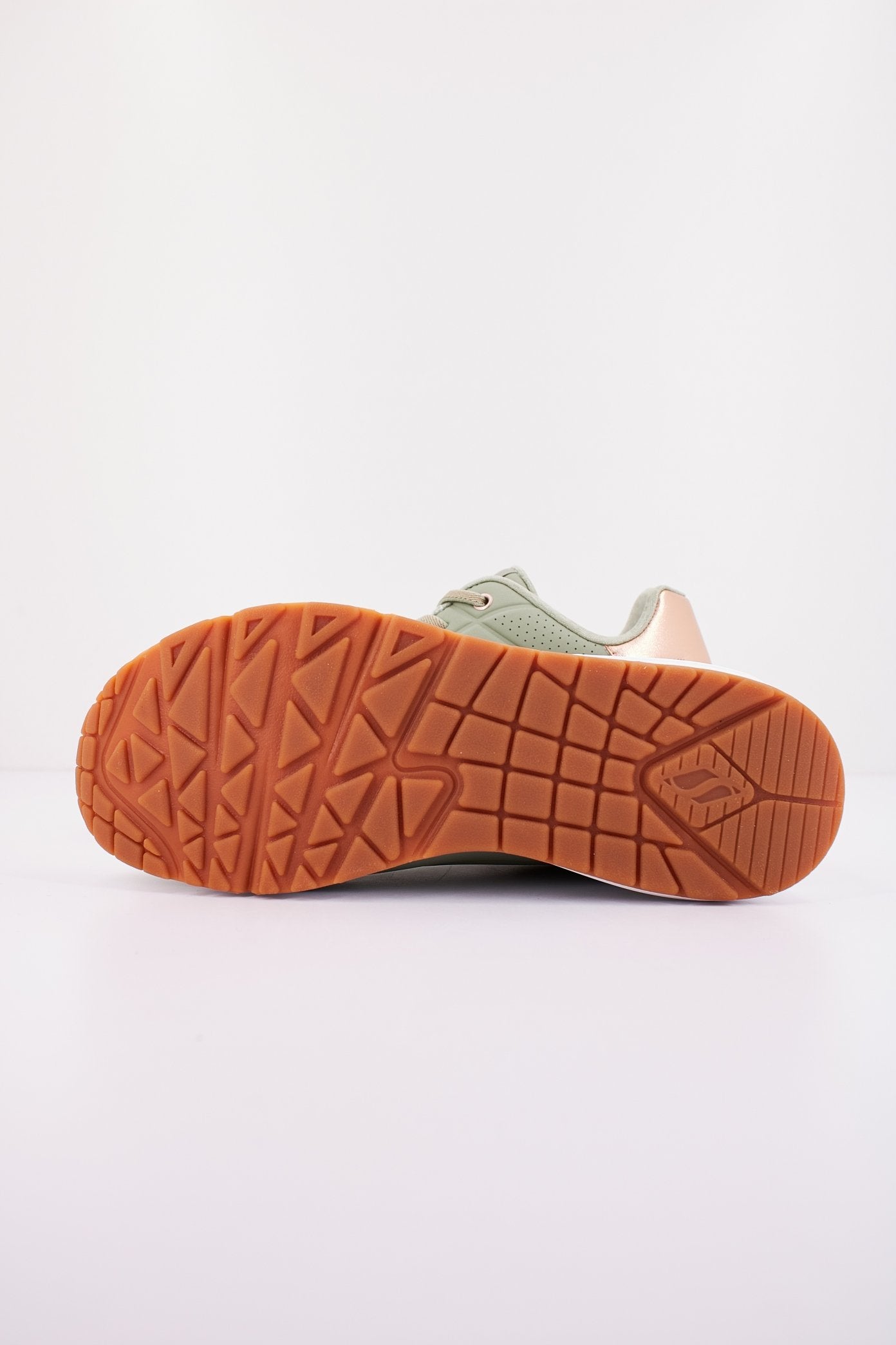 SKECHERS S en color VERDE (4)