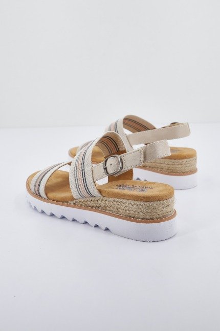 SKECHERS DESERT KISS H en color BEIS (3)