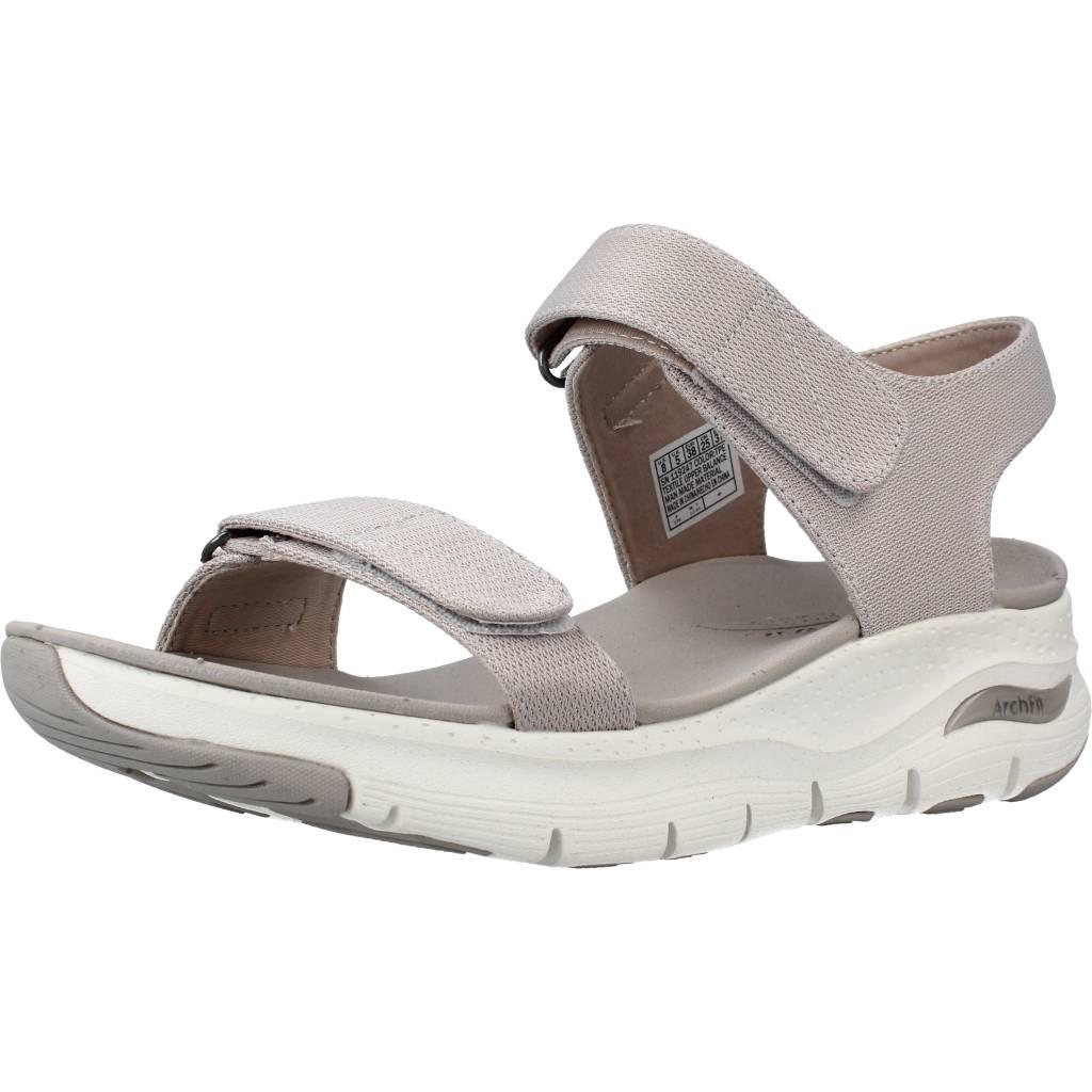 SKECHERS ARCH FIT TOURISTY en color BEIS (1)