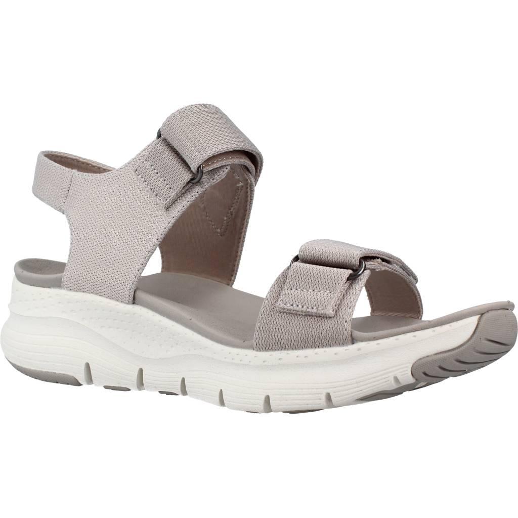 SKECHERS ARCH FIT TOURISTY en color BEIS (5)
