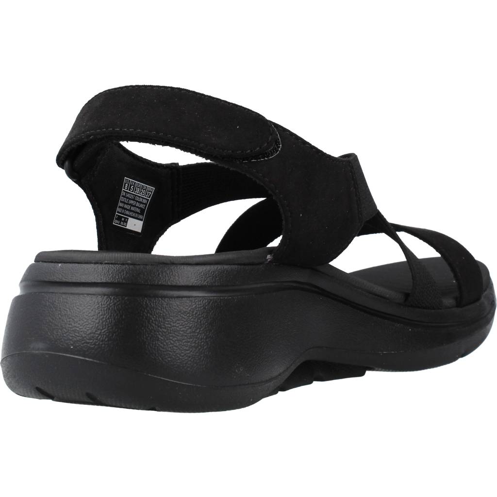 SKECHERS GO WALK ARCH FIT TREASURED en color NEGRO (3)