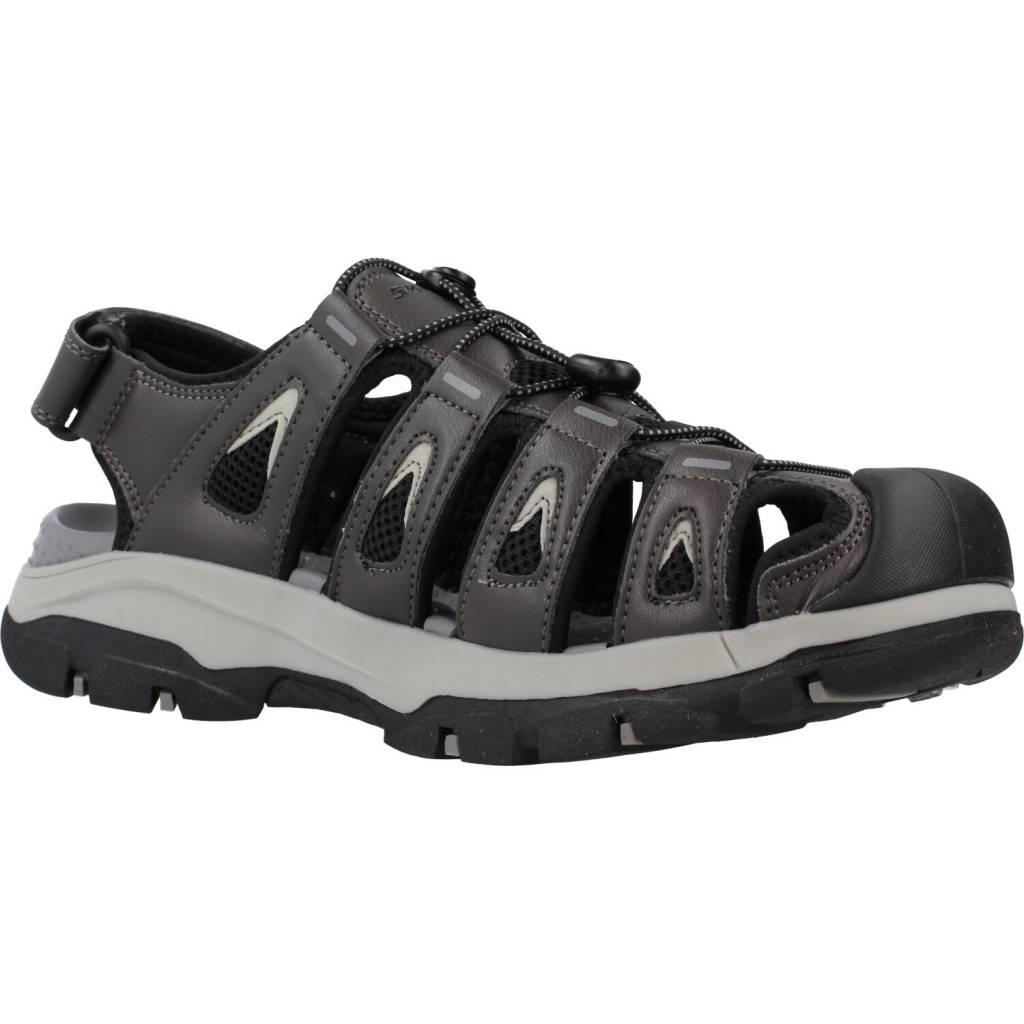 SKECHERS TRESMEN en color GRIS (5)