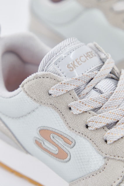 SKECHERS RETROSPECT en color BEIS (4)