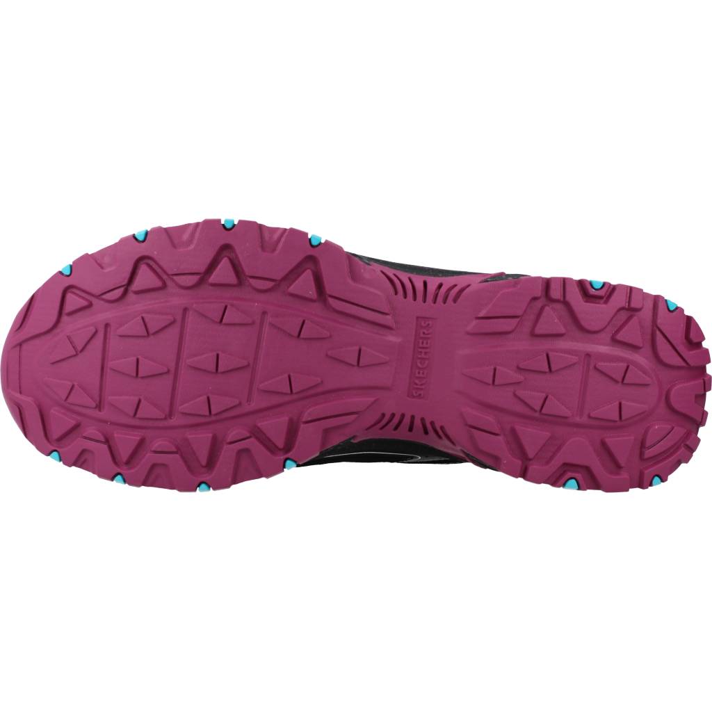 SKECHERS HILLCREST - VAST ADVENTURE en color NEGRO (6)