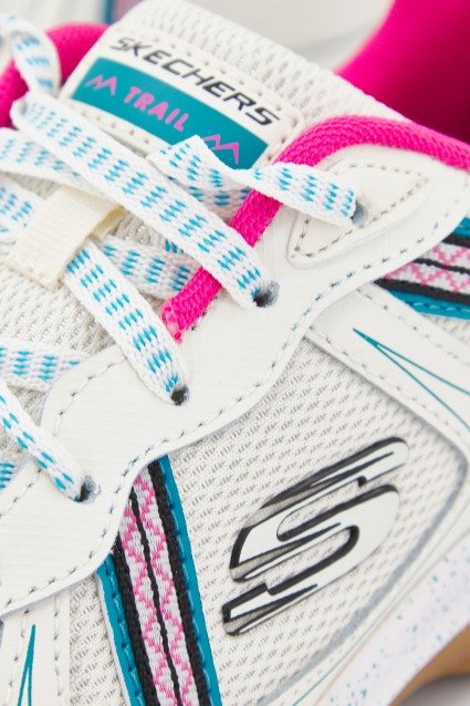 SKECHERS HILLCREST - VAST ADVENTURE en color BEIS (4)