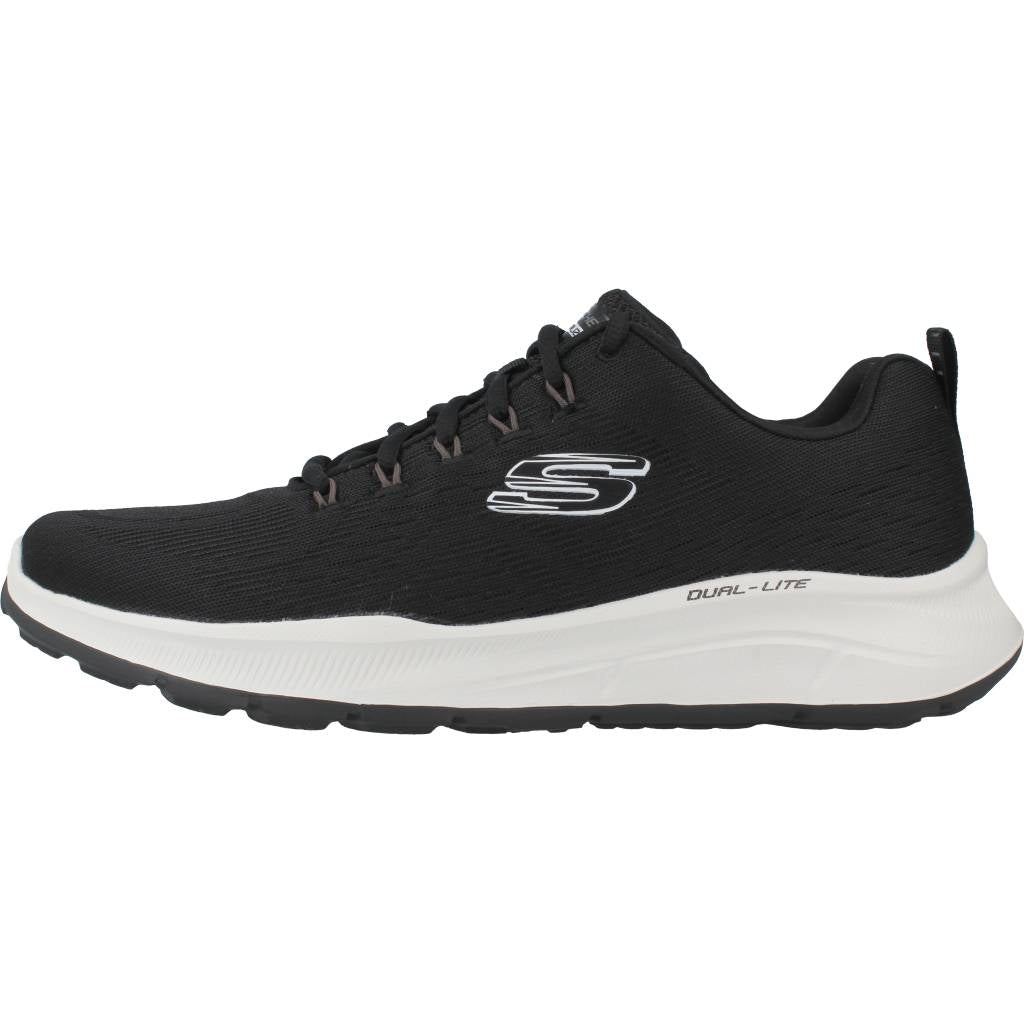 SKECHERS EQUALIZER . en color NEGRO (2)