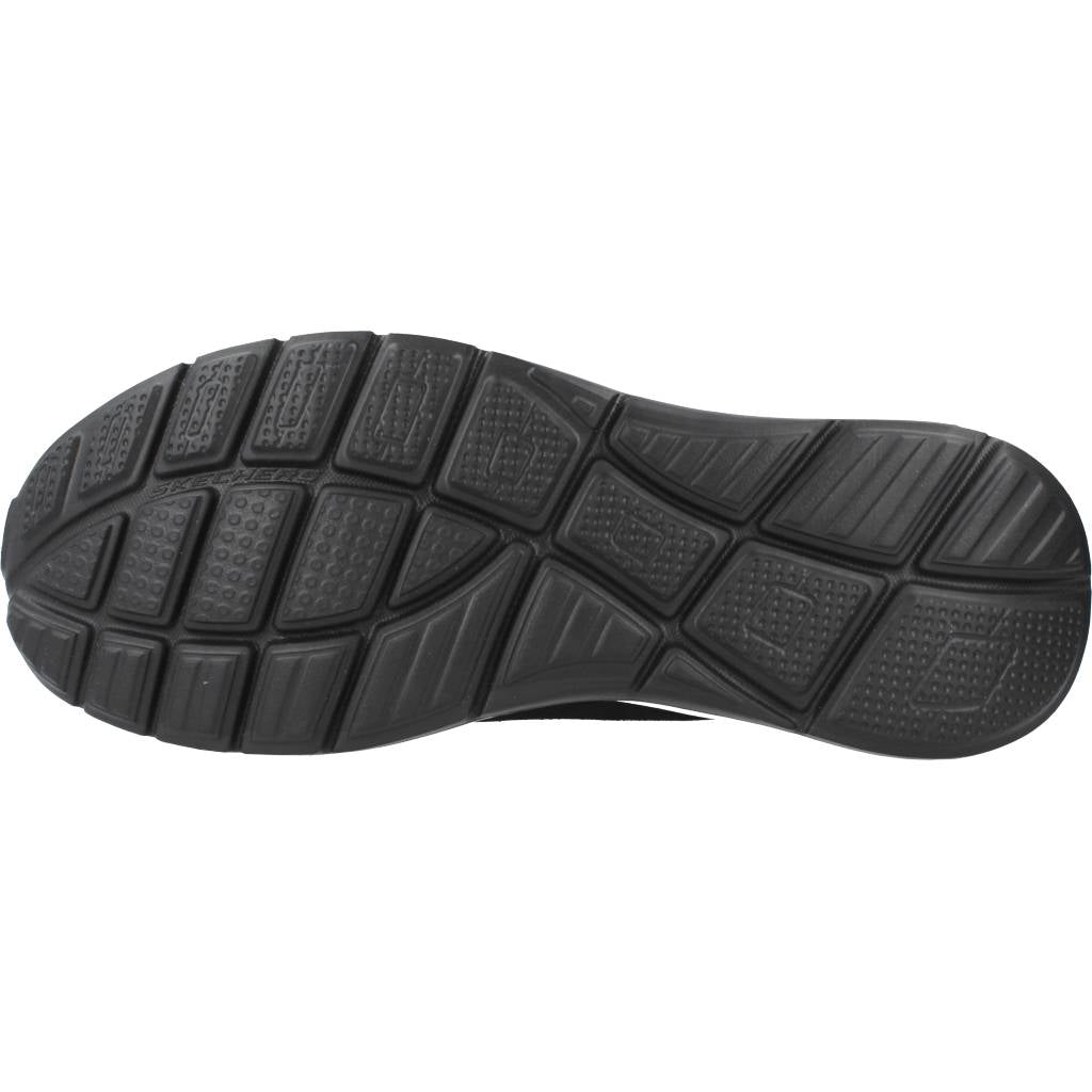 SKECHERS EQUALIZER . en color NEGRO (6)
