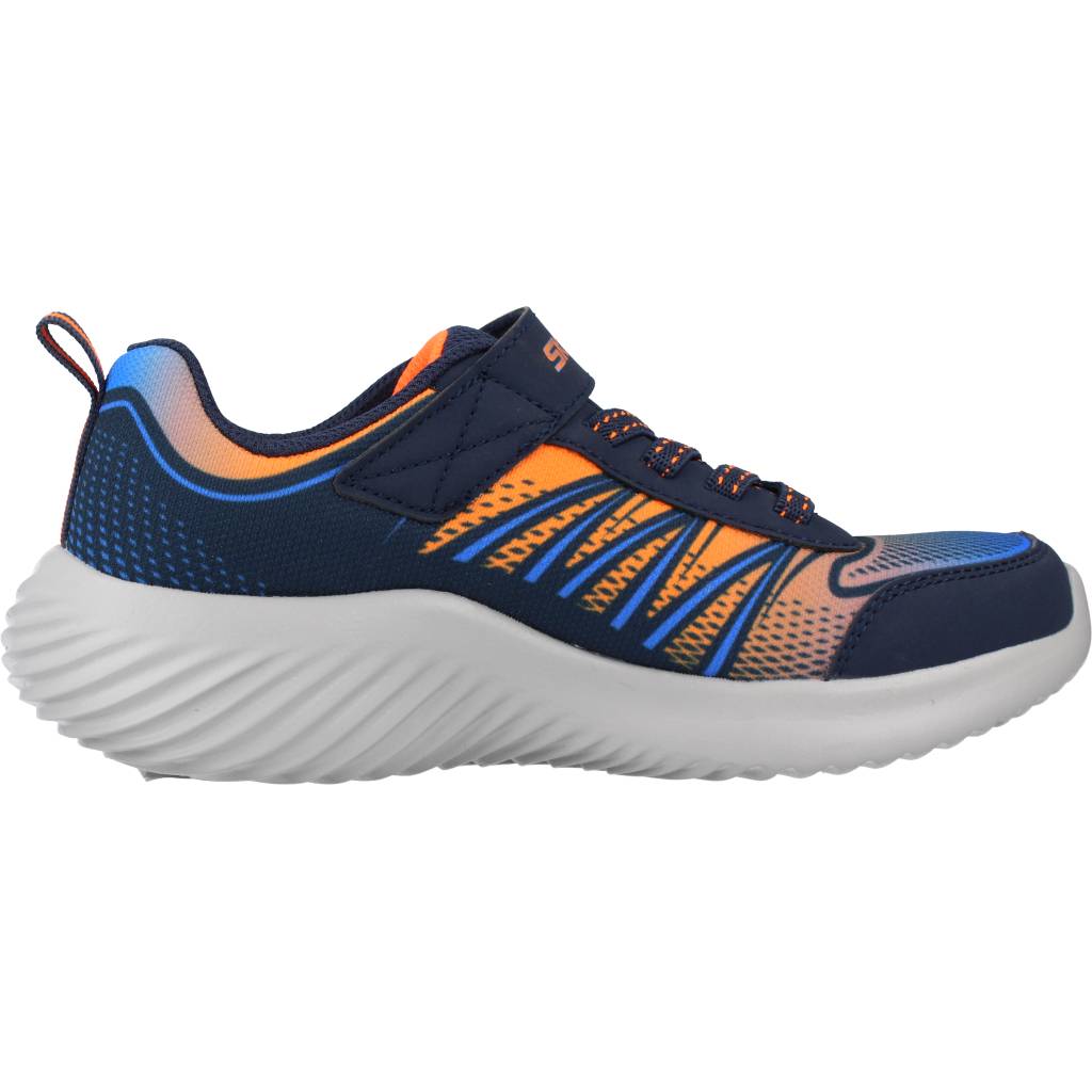 SKECHERS ZATIC en color AZUL (4)
