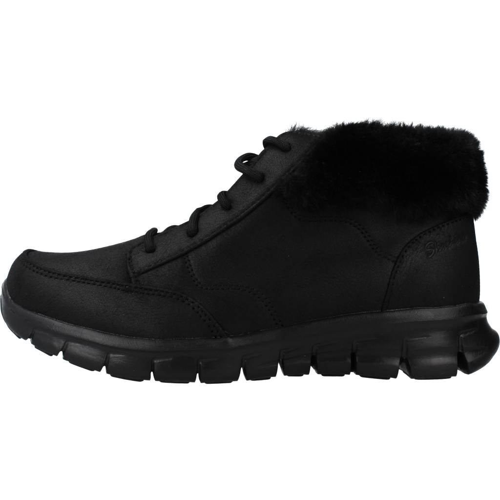 SKECHERS SYNERGY en color NEGRO (2)