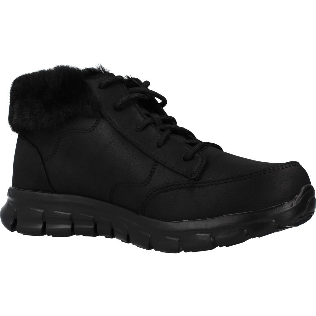 SKECHERS SYNERGY en color NEGRO (5)