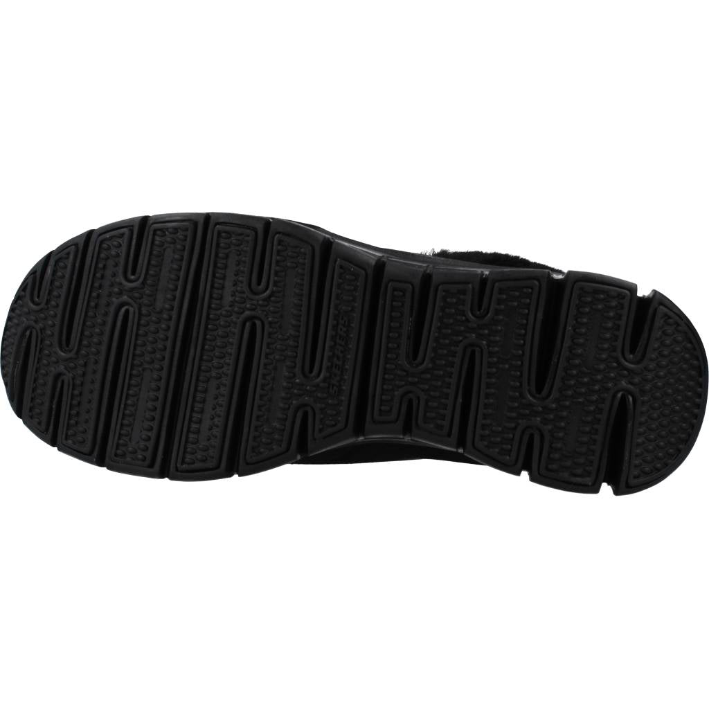 SKECHERS SYNERGY en color NEGRO (6)