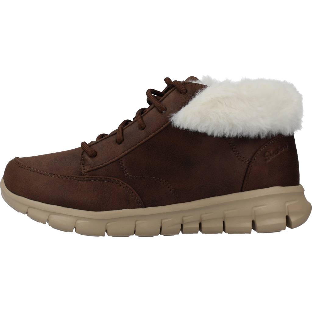 SKECHERS SYNERGY en color MARRON (2)