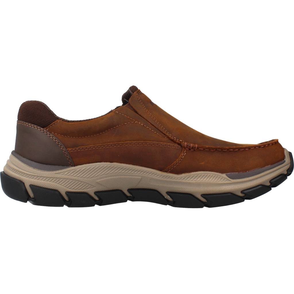 SKECHERS RESPECTED en color MARRON (4)