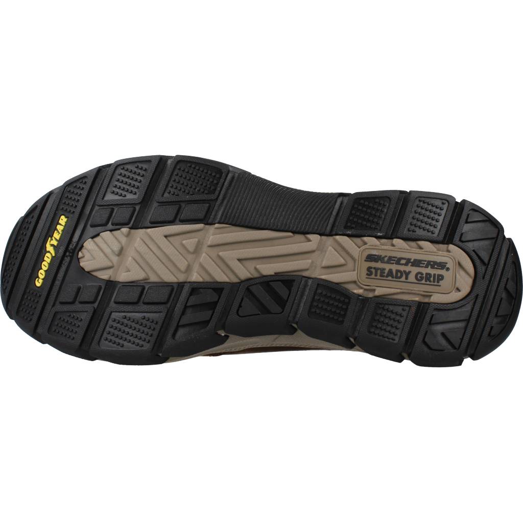 SKECHERS RESPECTED en color MARRON (6)