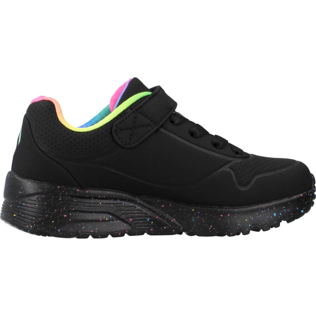 SKECHERS UNO LITE GORE en color NEGRO (4)