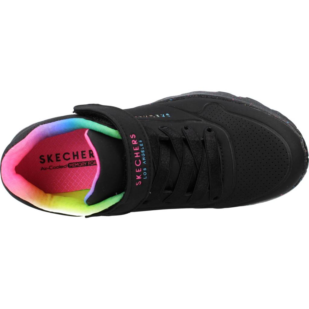 SKECHERS UNO LITE GORE en color NEGRO (7)